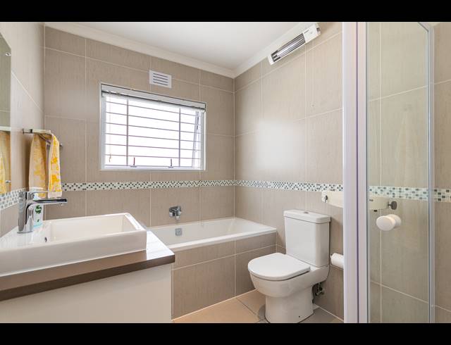 4 BEDROOM FREESTANDING FOR SALE IN SUNNINGDALE